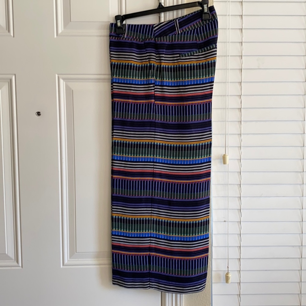 Like new!!!  LOFT size small top and 4 pant